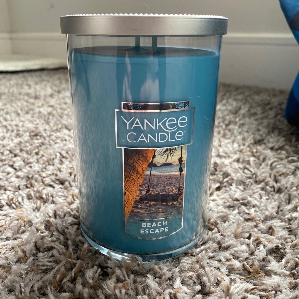Yankee Candle Beach Escape Large 2-Wick Tumbler Candles